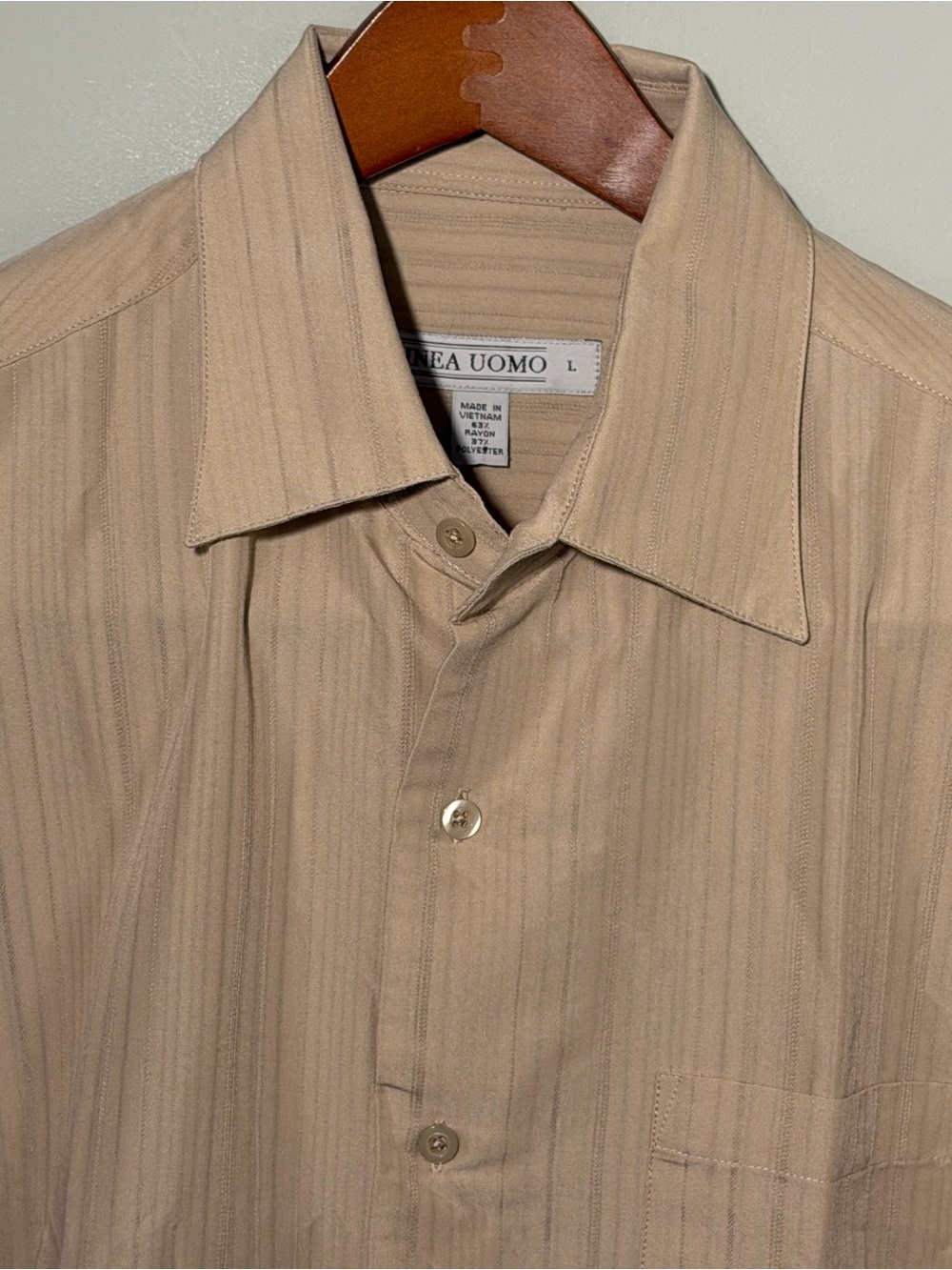 Lines Uomo Men's Tan Island Style Button-Up Dress Shirt